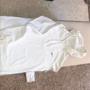 White nike sweatshirt